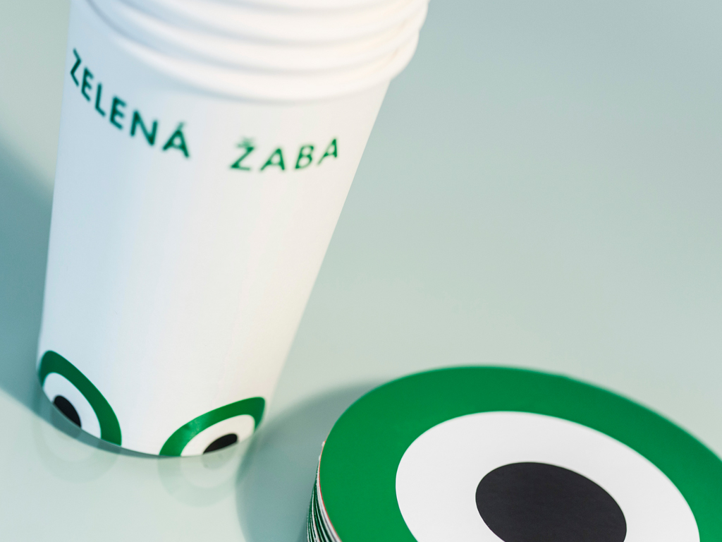 zelena-zaba-2.jpg